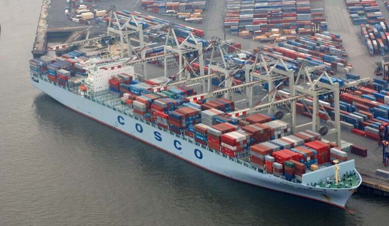 COSCO:  Contships συνεχίζει τη εμπιστοσύνη στην επισκευαστική ζώνη του Πειραιά