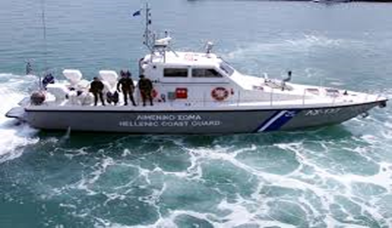 Φολέγανδρος: Βυθίστηκε σκάφος με μετανάστες – Επιχείρηση διάσωσης από το Λιμενικό