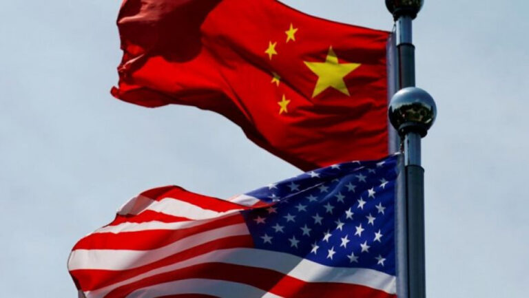 Η Κίνα ξεπερνά τις ΗΠΑ – Θα γίνει η μεγαλύτερη οικονομία παγκοσμίως