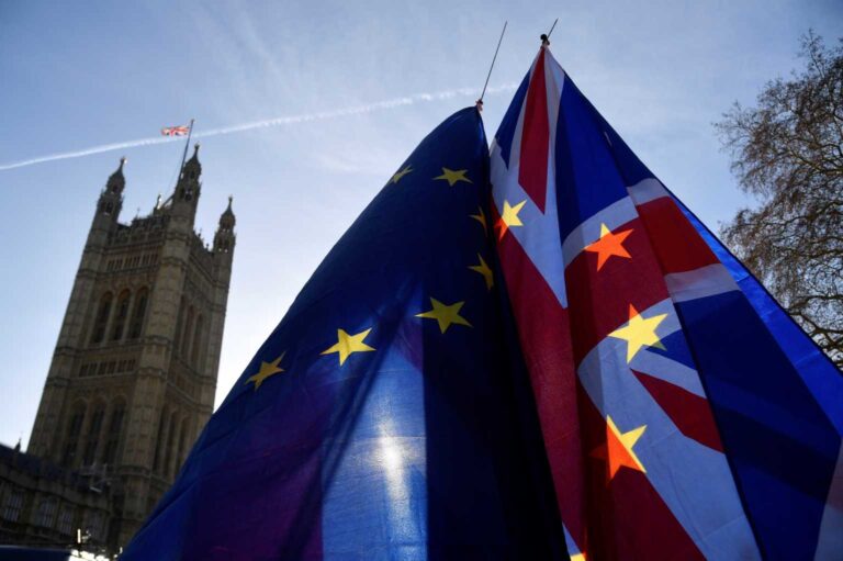 Απαισιοδοξία σε Βρυξέλλες και Λονδίνο για το Brexit -Συνεχίζονται οι διαπραγματεύσεις