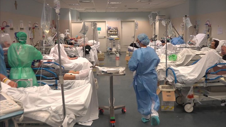 Το Νοσοκομείο “καρδιά” της Αθήνας ο Ευαγγελισμός δίνει μάχη επιβίωσης στην πανδημία
