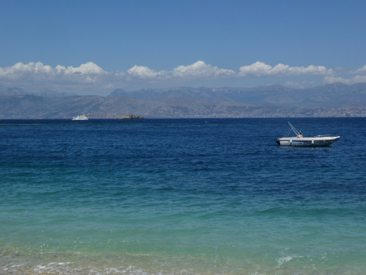 Στην εφαρμογή «Visit Greece App» του ΕΟΤ οι 545 ελληνικές παραλίες με «Γαλάζια Σημαία»