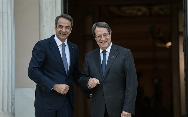Σε Κύπρο και Ισραήλ ο πρωθυπουργός – Κρίσιμες συναντήσεις για Κυπριακό
