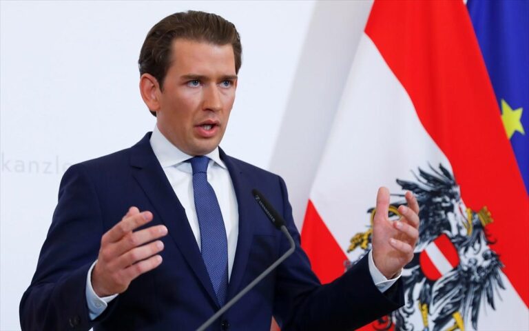Aυστρία: Αποσύρεται από την πολιτική ζωή ο Σεμπάστιαν Κουρτς
