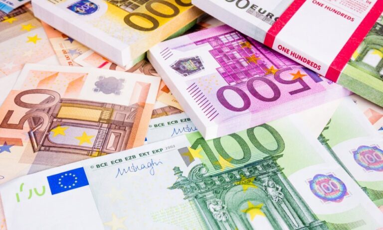 Τόνωση με 564 εκατ. ευρώ στον κοινωνικό προϋπολογισμό το 2021
