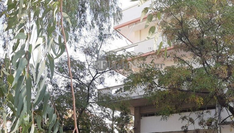 Βουτιά θανάτου 72χρονου από το μπαλκόνι του σπιτιού του