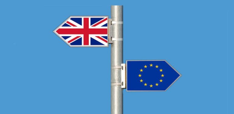 Είναι πλέον επίσημο: Μετά από 47 χρόνια το Ηνωμένο Βασίλειο είπε αντίο στην ΕΕ