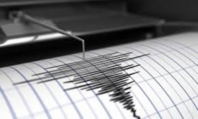 Δε σταματούν τα Ρίχτερ στην Ελασσόνα- Νέα σεισμική δόνηση 4,4 βαθμών