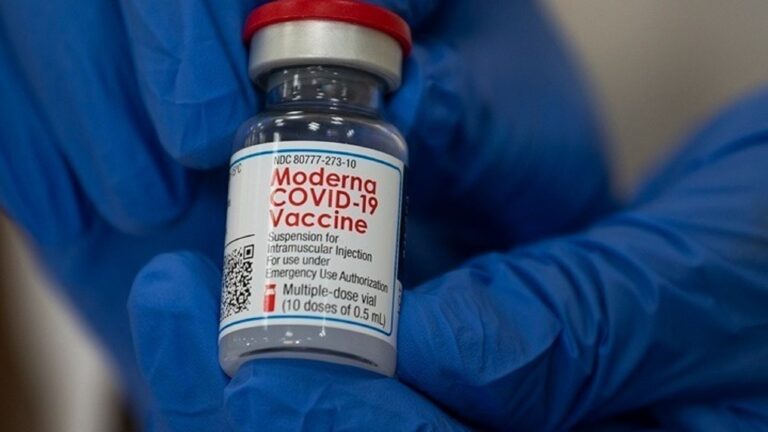 Η Moderna ξεκινά τη διανομή των εμβολίων της στην Ευρώπη