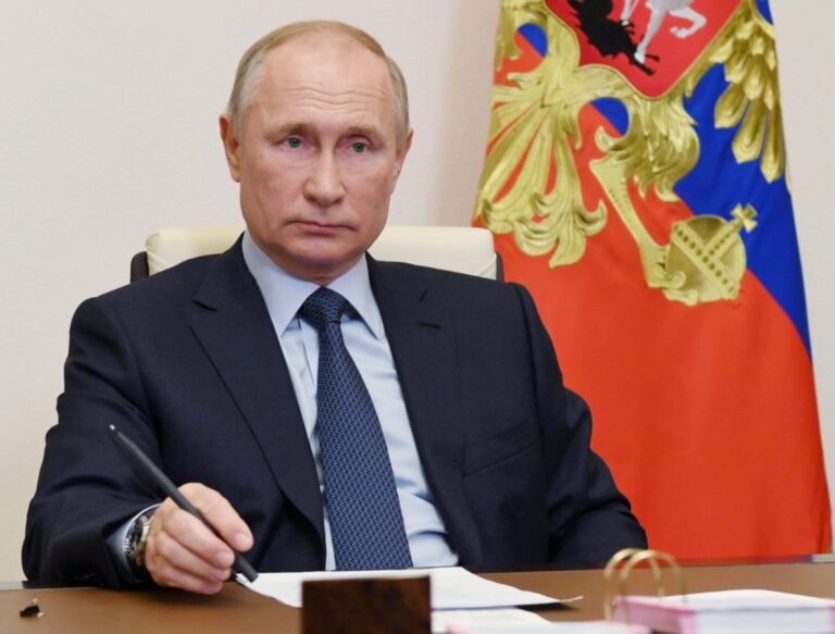 Δηλώνει πρόθυμος ο Πούτιν για διαπραγμάτευση με την Ουκρανία