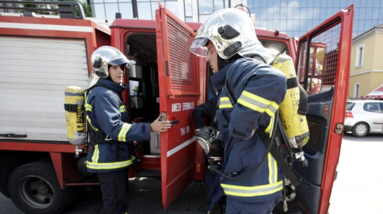 Φωτιές στην Ελλάδα: Στην Ελλάδα 34 πυροσβέστες και οχήματα από την Τσεχία