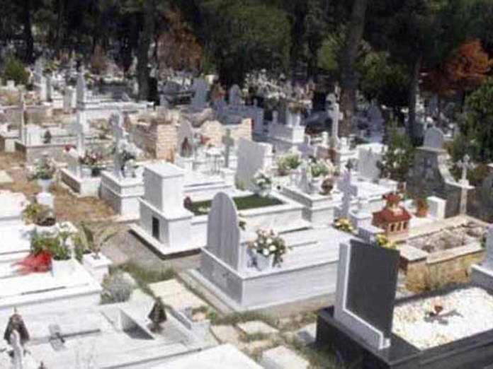 Κλειστά τα νεκροταφεία όλης της χώρας την Πέμπτη ελέω απεργίας