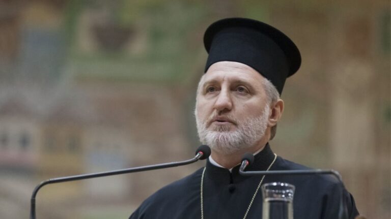 Στο Οικουμενικό Πατριαρχείο μεταβαίνει ο Αρχιεπίσκοπος Αμερικής