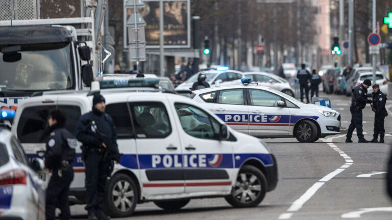 Γαλλία: Συνελήφθη ο ένοπλος που πυροβόλησε κατά αστυνομικών
