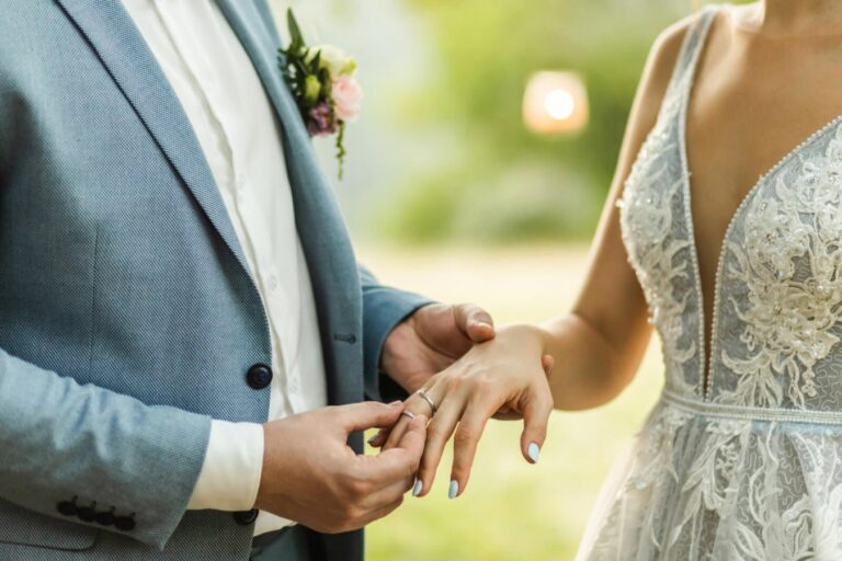 Ι.Μ. Λαρίσης: Περισσότεροι γάμοι λιγότερα διαζύγια το 2021