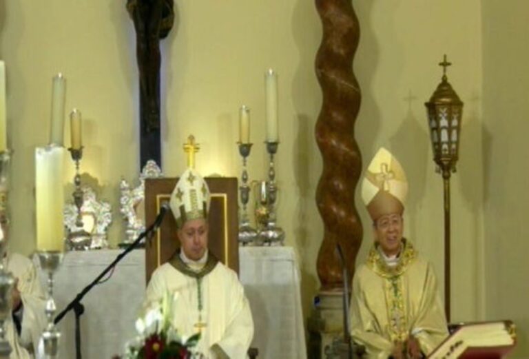 Ενθρόνιση νέου Καθολικού Αρχιεπισκόπου Κέρκυρας, Κεφαλονιάς και Ζακύνθου