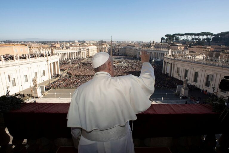 Βατικανό: Εξιτήριο για τον πάπα Φραγκίσκο από το νοσοκομείο της Ρώμης