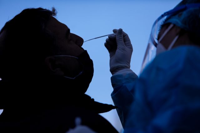 Κορωνοϊός: Μετά τα «μαϊμού» πιστοποιητικά εμβολιασμού τώρα και ψευδή rapid test