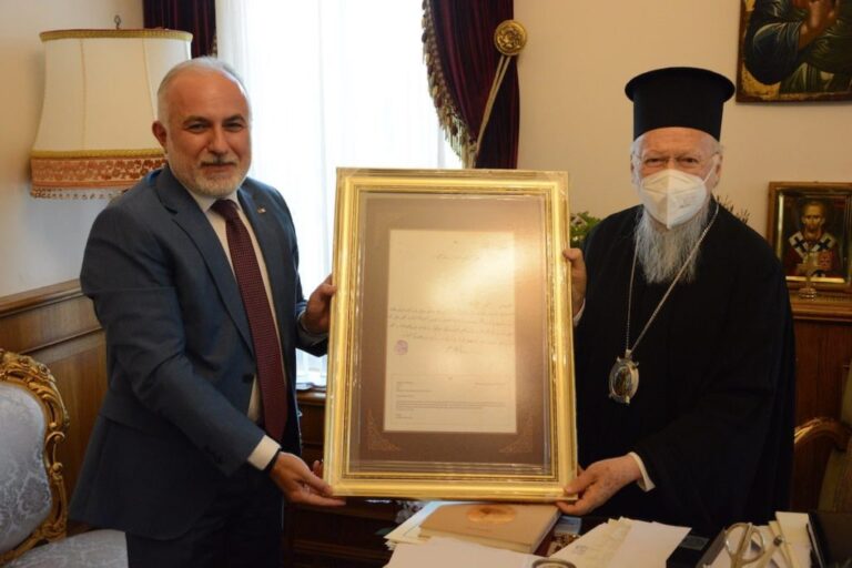 Ο Πρόεδρος της Τουρκικής Ερυθράς Ημισελήνου στον Οικουμενικό Πατριάρχη