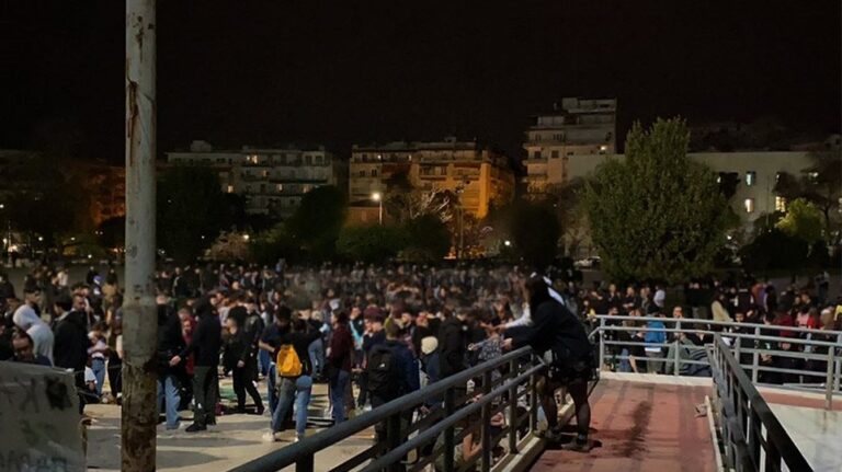 Θεσσαλονίκη: Τρεις συλλήψεις για τα κορωνοπάρτι στο ΑΠΘ