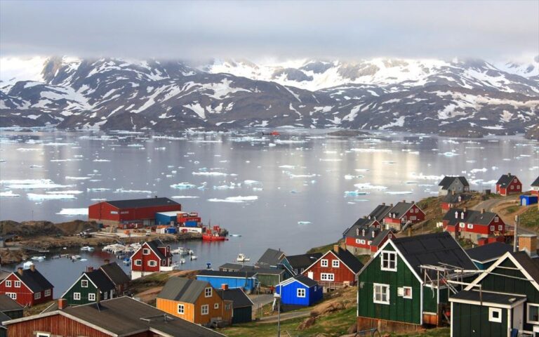 Γροιλανδία: Η χώρα μπλοκάρει τις έρευνες για πετρέλαιο