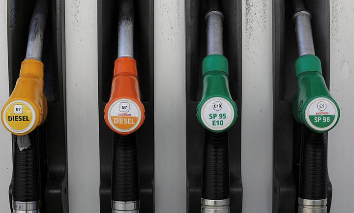 Στα 2 ευρώ το λίτρο φτάνει η τιμή της βενζίνης στα ελληνικά νησιά