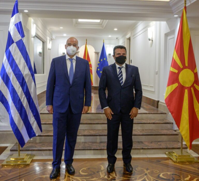 Συνάντηση Ζάεφ – Δένδια: «Τα Σκόπια βασίζονται στην ελληνική υποστήριξη για την ένταξή στην ΕΕ»