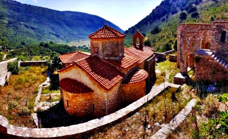 Ληστρικές αρπαγές περιουσιών ορθόδοξων ναών της Αλβανίας