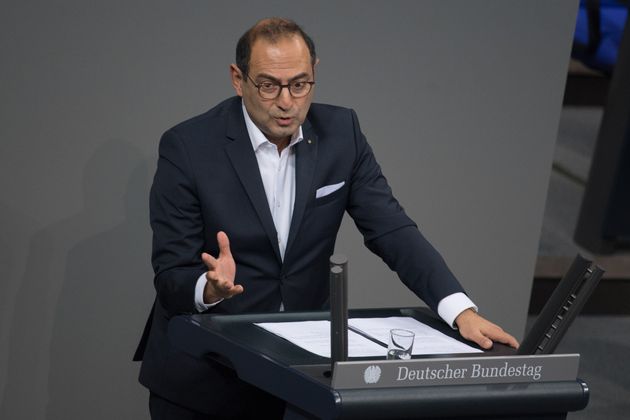 Γερμανικές εκλογές: Ο Έλληνας της Bundestag διεκδικεί την επανεκλογή του
