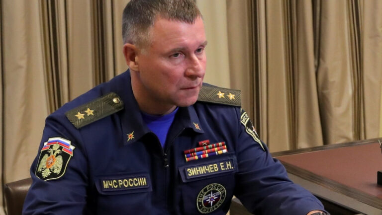 Ρωσία: Νεκρός ο υπουργός Έκτακτων Αναγκών – Προσπαθούσε να σώσει τη ζωή ενός ανθρώπου