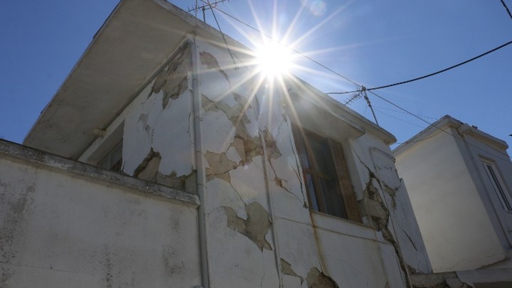 Κρήτη: Ξεπέρασαν τις τρεις χιλιάδες τα μη κατοικήσιμα σπίτια λόγω του σεισμού