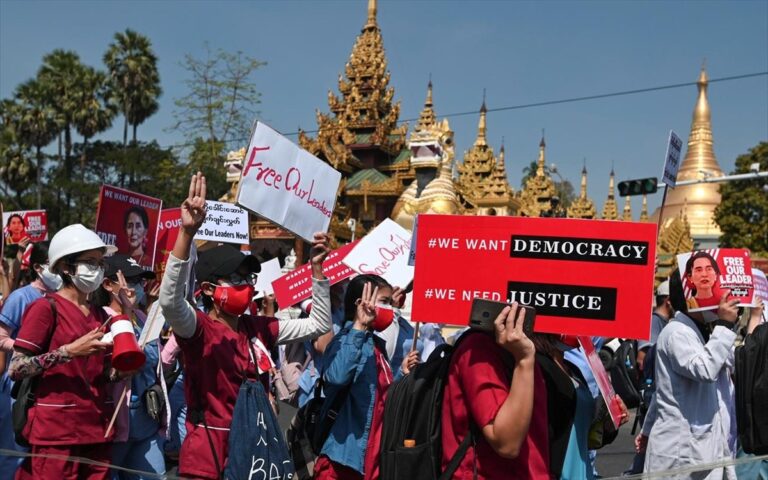 Μιανμάρ: Οι πολίτες κλείνουν τα καταστήματά τους για να αντιδράσουν στη Χούντα