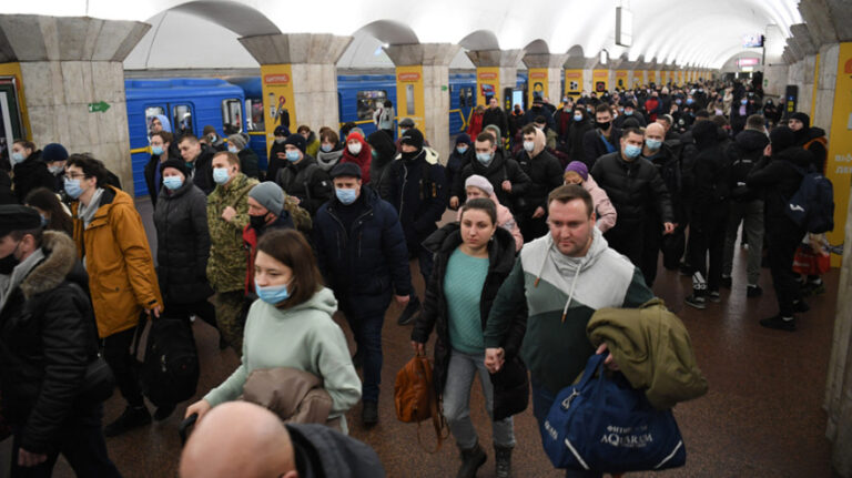 Μαριούπολη: 45 ουκρανικά λεωφορεία θα μεταφέρουν σήμερα ανθρωπιστική βοήθεια