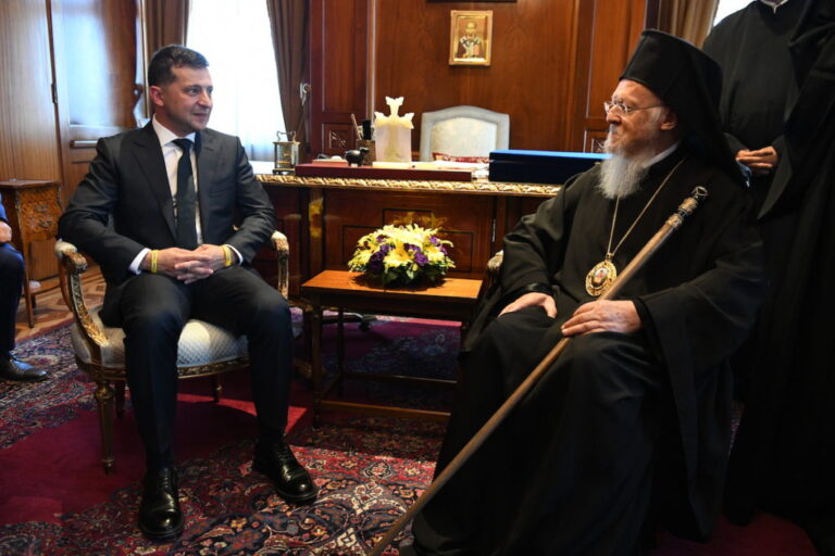 Τηλεφωνική επικοινωνία Ζελένσκι με τον Οικουμενικό Πατριάρχη