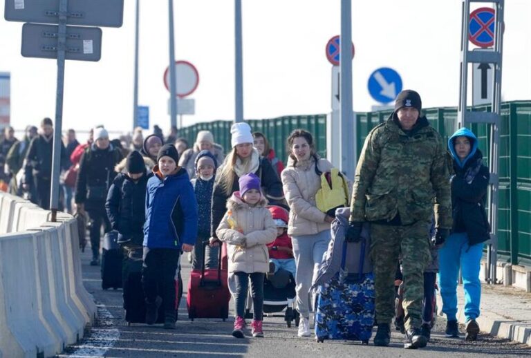 Σχεδόν 500 υπήκοοι Ουκρανίας πέρασαν τα σύνορα της Ελλάδας