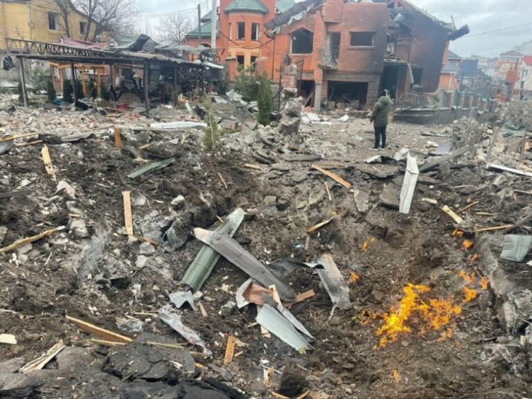 Ουκρανία: Ανησυχητικός ο αριθμός των παγιδευμένων αμάχων στη Μαριούπολη