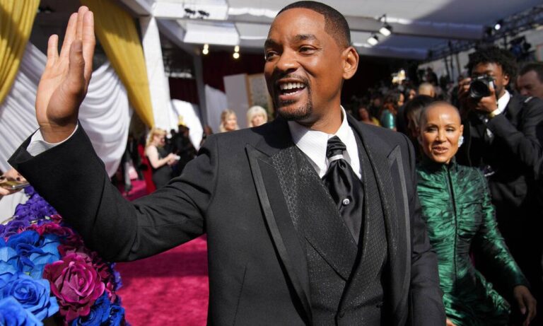 Oscars 2022: Ο Will Smith ζήτησε δημόσια συγγνώμη από τον Κρις Ροκ