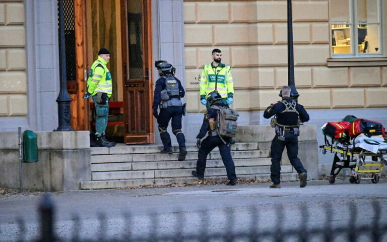 Σουηδία: 18χρονος μαθητής σκότωσε δύο γυναίκες στο σχολείο του