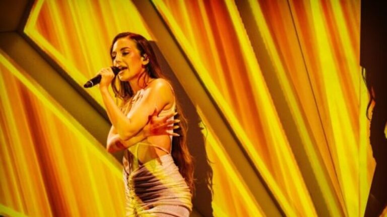Eurovision: Δεν τα κατάφερε να προκριθεί η Ανδρομάχη – Τι είπε στο μήνυμά της