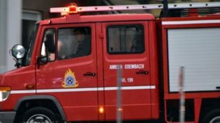 Συγγρού: Αυτοκίνητο τυλίχτηκε στις φλόγες – Δεν τραυματίστηκε κανείς