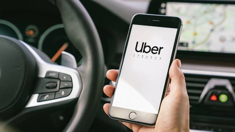 Uber: Ικανοποίηση από τα κέρδη του α’ τριμήνου αλλά κατώτερες των προσδοκιών οι κρατήσεις για το β’ τρίμηνο