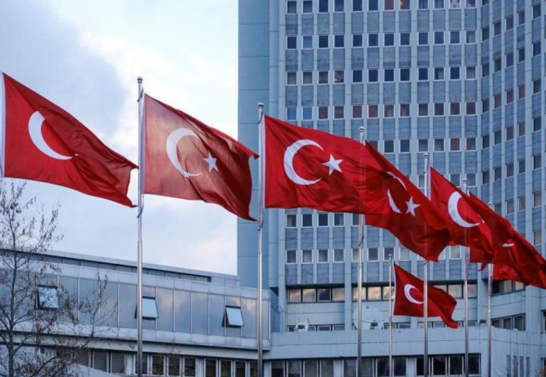 Κομισιόν: Σε τέλμα οι ενταξιακές διαπραγματεύσεις με την Τουρκία