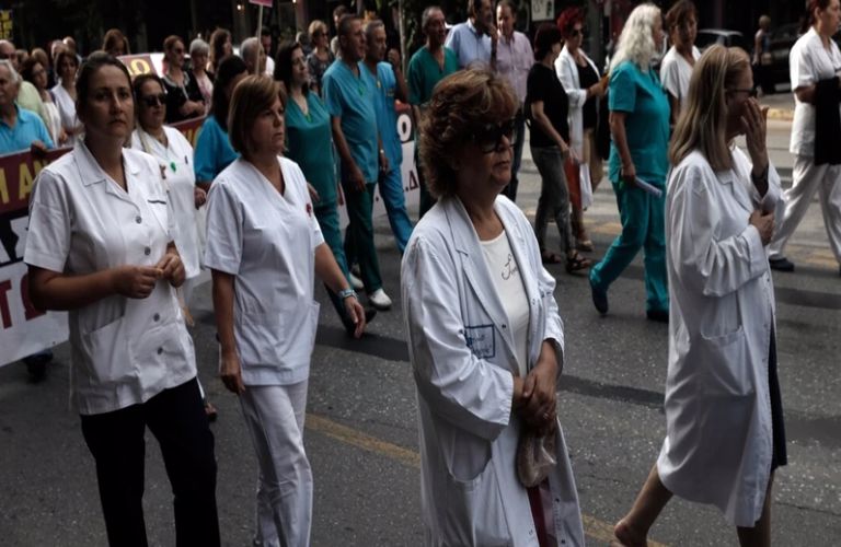 Πανελλαδική απεργία γιατρών και νοσηλευτών στα δημόσια νοσοκομεία