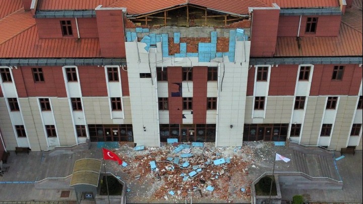 Σεισμός στην Τουρκία μεγέθους 5,9 βαθμών με αποτέλεσμα 22 άνθρωποι να τραυματιστούν
