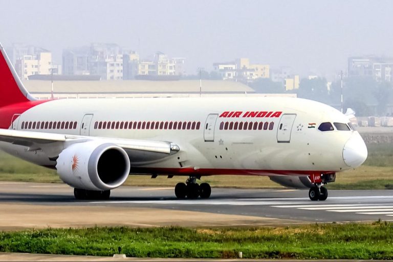 Παραγγελία-μαμούθ από την Air India για 500 αεροσκάφη