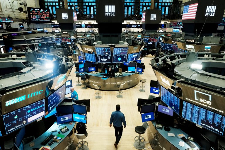 Η Wall Street βρίσκει λόγο να καλλιεργεί την αγορά ομολόγων ακόμα και αν ο πόλεμος κατά του πληθωρισμού δεν δείχνει να αποδίδει