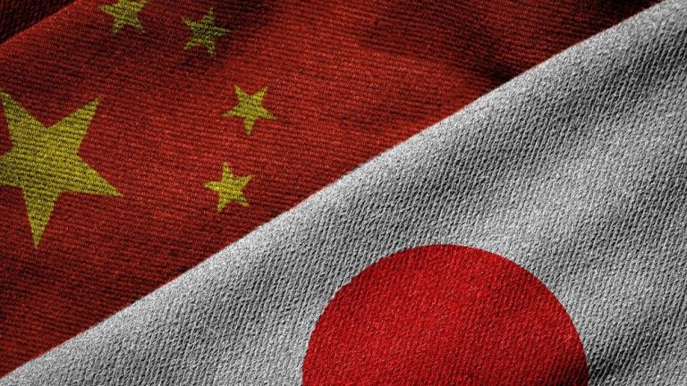 Μετά από τρεις εβδομάδες διακοπής η Κίνα ξαναρχίζει την έκδοση θεωρήσεων εισόδου για τους Ιάπωνες πολίτες
