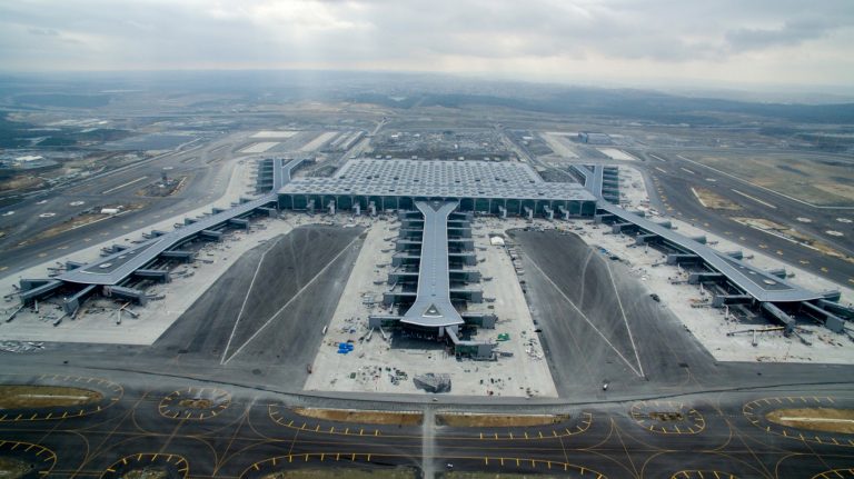 Το νέο αεροδρόμιο της Κωνσταντινούπολης αποτελεί μια ταξιδιωτική εμπειρία από μόνο του