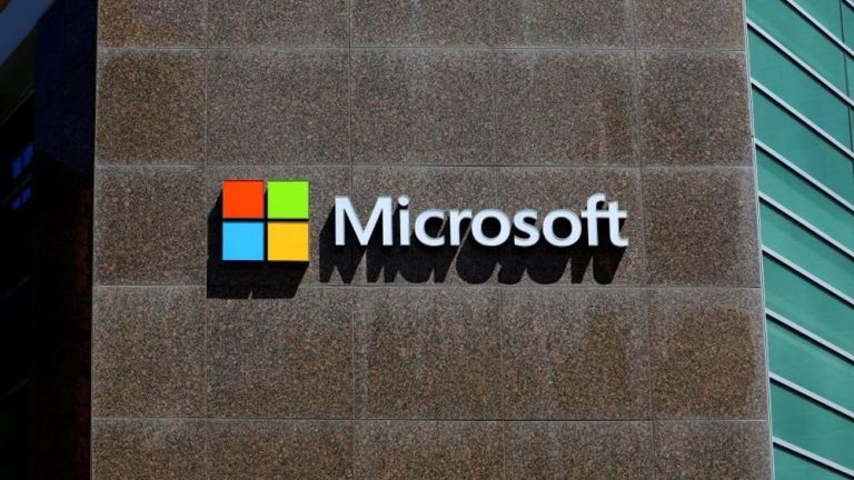 Άνοδο 5% σημείωσαν οι μετοχές της Microsoft