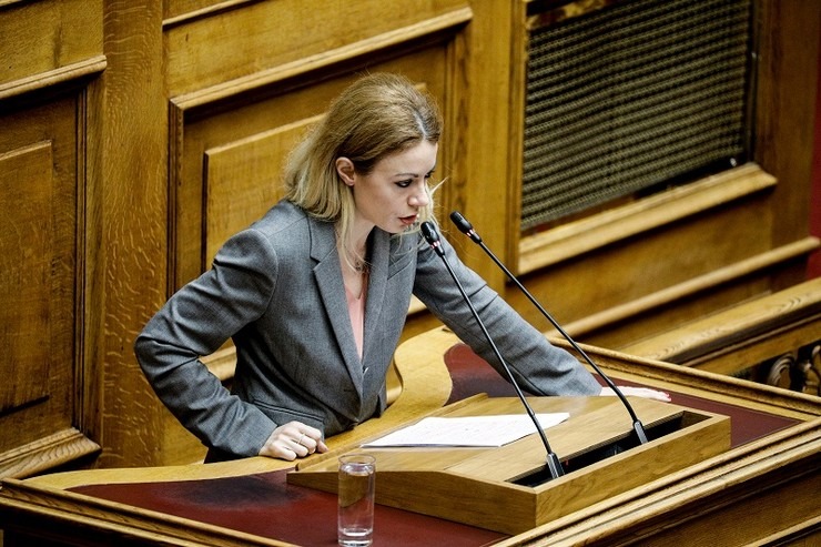 Aνεξαρτητοποιήθηκε η βουλευτής του ΣΥΡΙΖΑ-ΠΣ, Αγγελική Αδαμοπούλου, η οποία εξελέγη με το ΜέΡΑ25